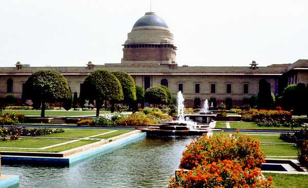 Mughal Gardens in Rashtrapati Bhavan (2)
