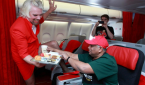 Richard-Branson-flight-attendant-May-12-2013
