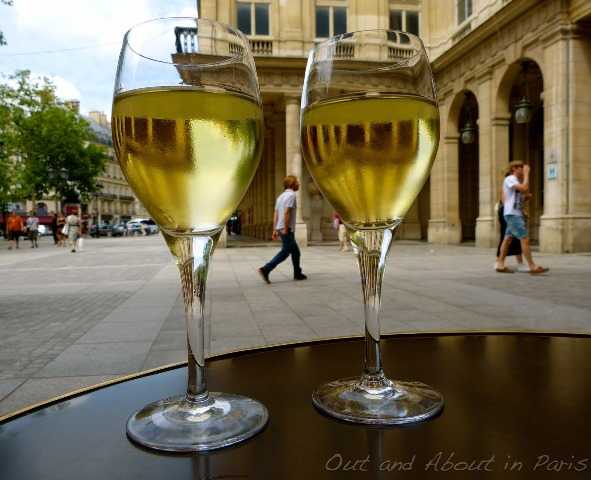 French Wine Tasting in Paris