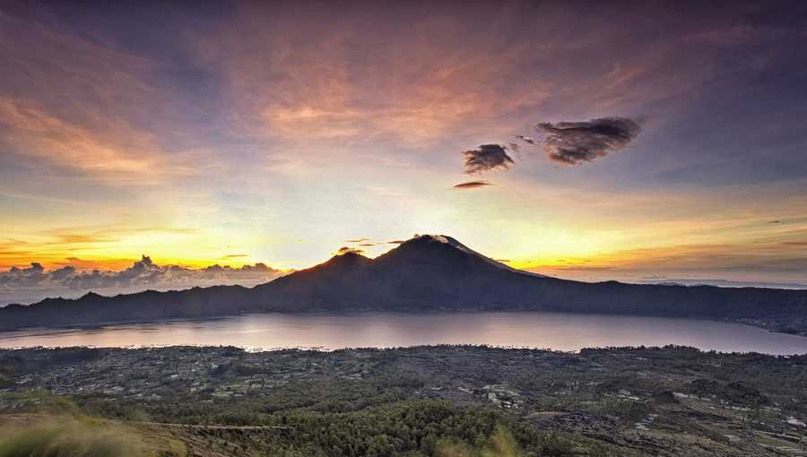 Climbing an active volcano – My rendezvous with Mount Batur